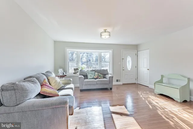 $695,888 | 4414 Gage Road, Alexandria, VA 22309