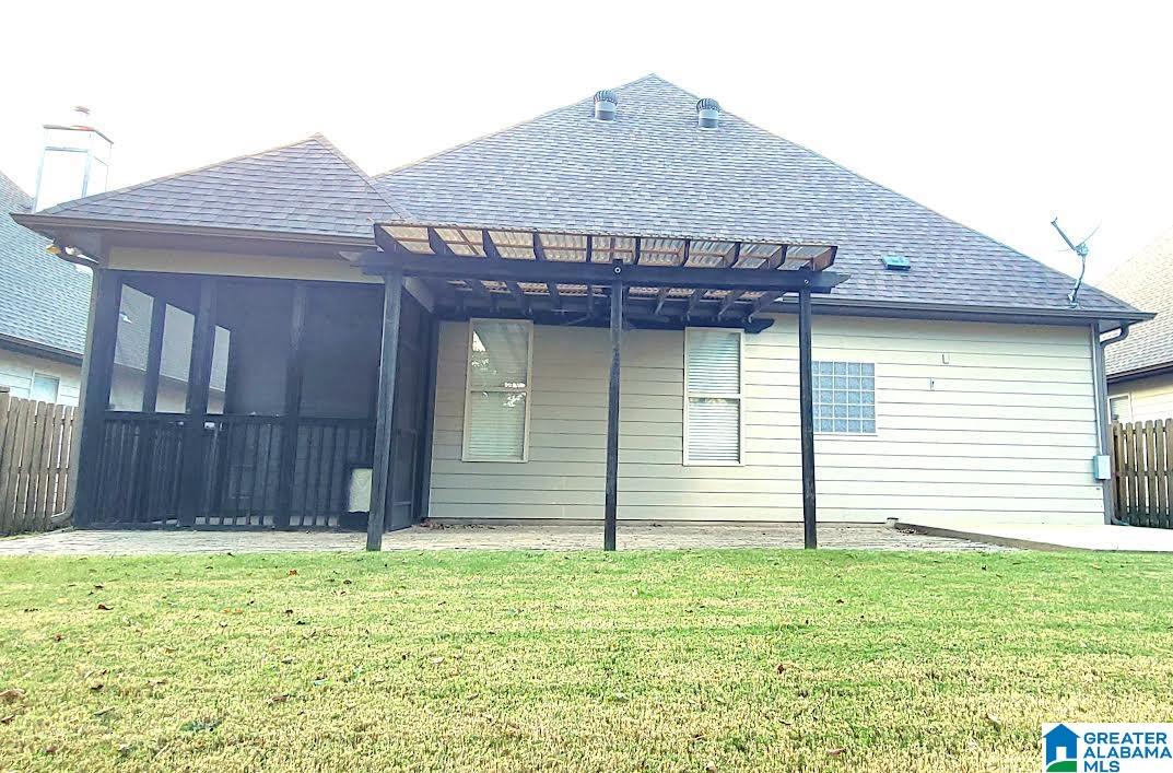 1016 Riviera Drive Calera, AL 35040 - Photo 2 of 14