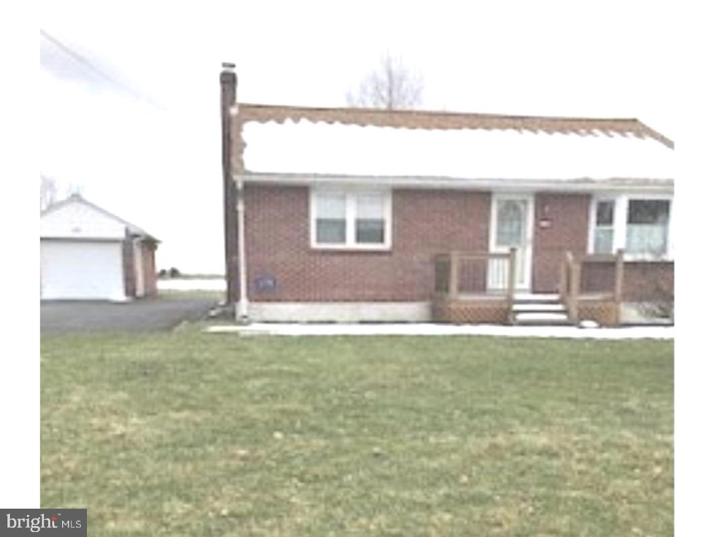 2138 Pleasant View Road Coopersburg, PA 18036 - Photo 1 of 24 Exterior Front