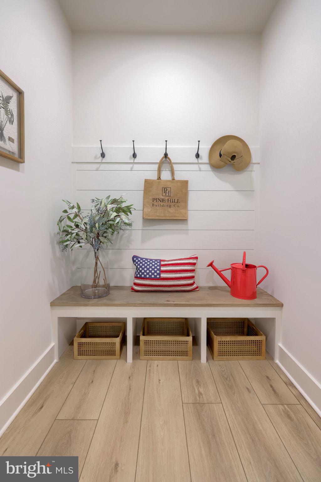 421 Cannon Way Lebanon, PA 17042 - Photo 35 of 48 6" drop zone bench w/battens