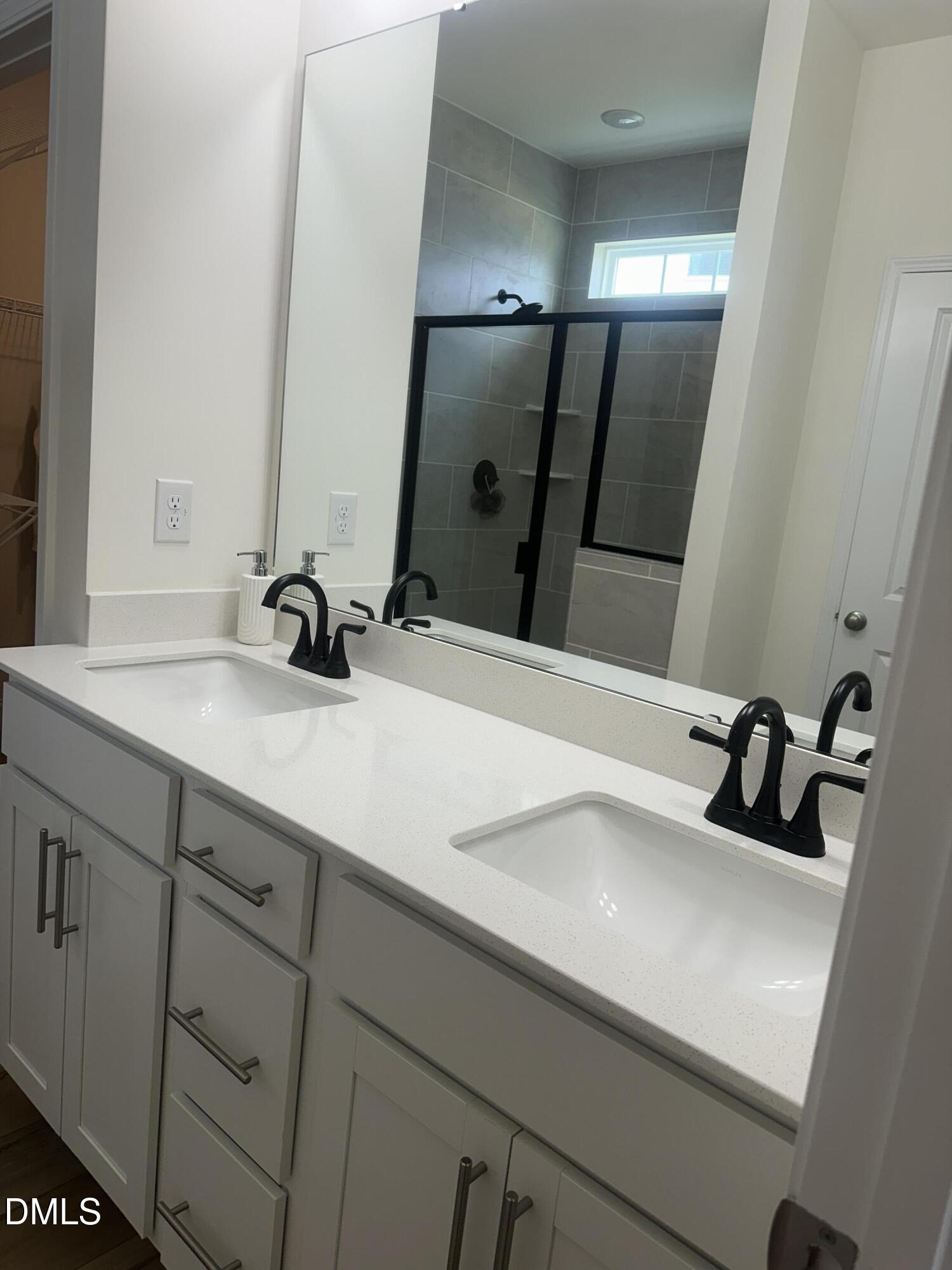 1028 Channel Drop Loop Zebulon, NC 27597 - Photo 21 of 46