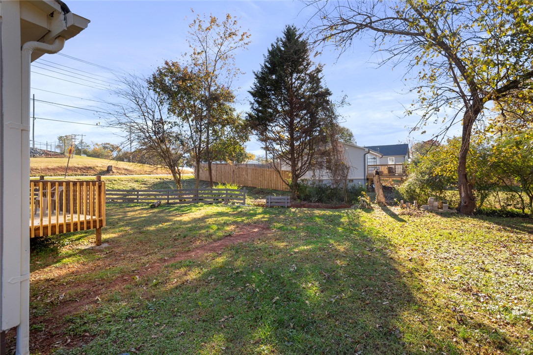134 Marshall Avenue Seneca, SC 29678 - Photo 24 of 29