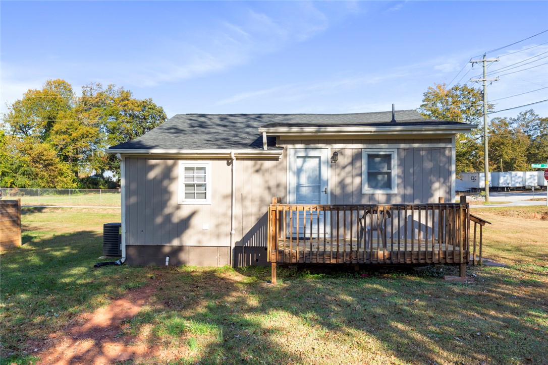 134 Marshall Avenue Seneca, SC 29678 - Photo 28 of 29