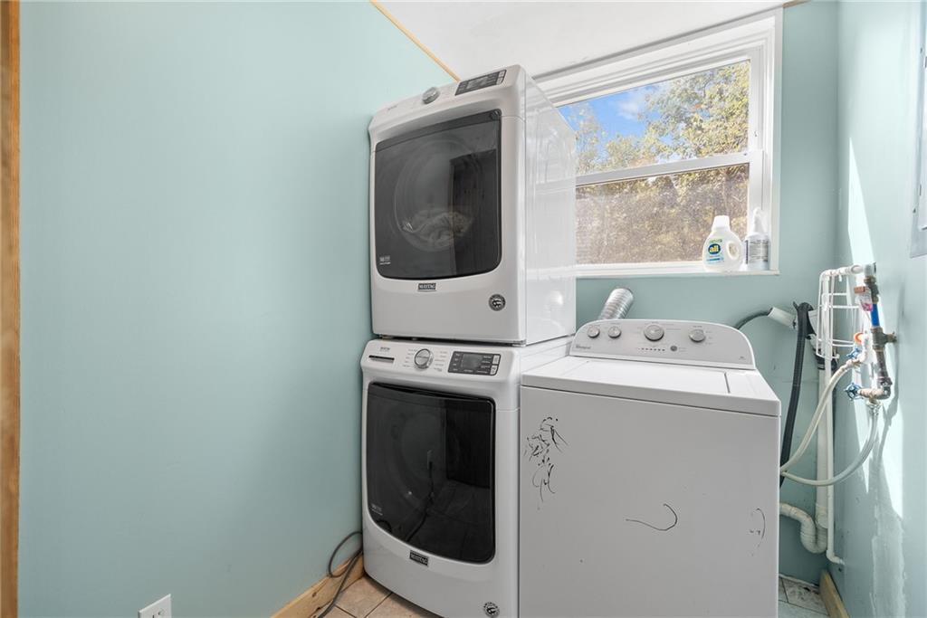 211 Stuber Road New Brighton, PA 15066 - Photo 26 of 33 a utility room with dryer and washer