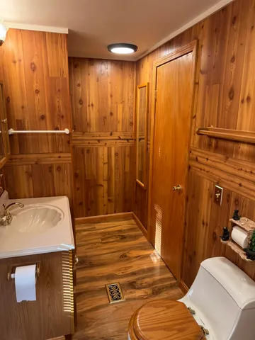 $89,900 | 2 Wagon Drive, Brattleboro, VT 05301