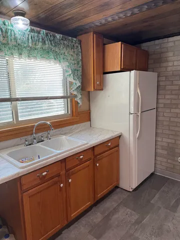 $89,900 | 2 Wagon Drive, Brattleboro, VT 05301