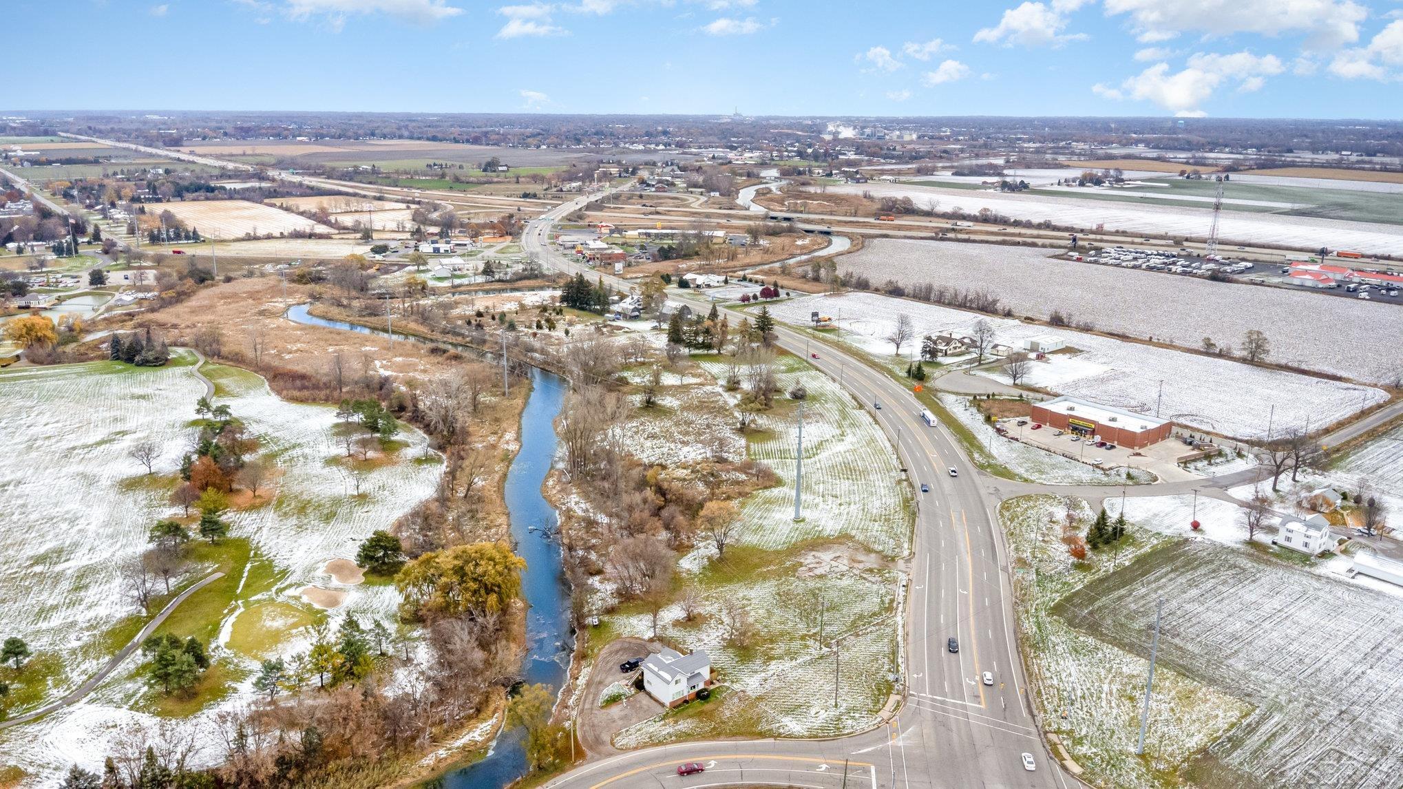 2507 Delta Road Bay City, MI 48706 - Photo 3 of 6
