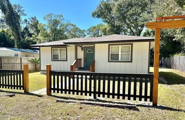 $228,000 | 334 22nd Avenue, Apalachicola, FL 32320