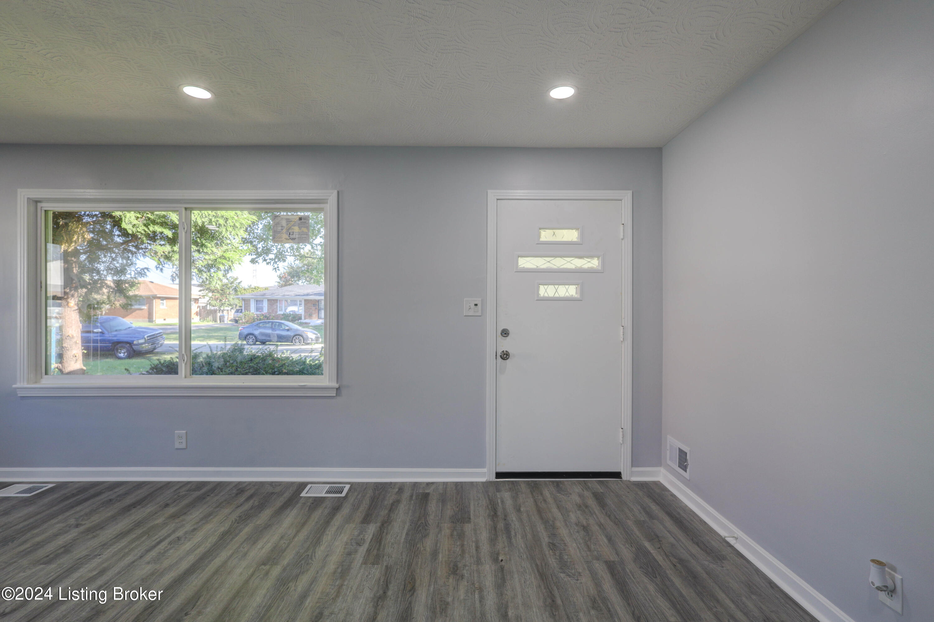 6306 Sheila Road Louisville, KY 40219 - Photo 31 of 31 Photo-30