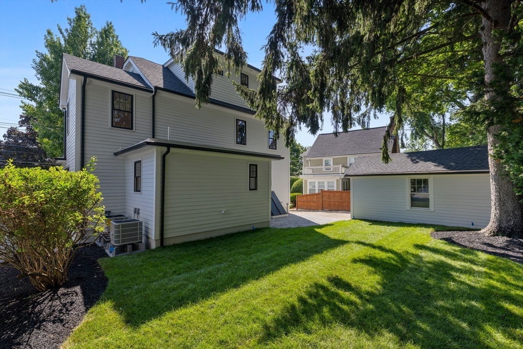 69 Horace Road Belmont, MA 02478 - Photo 34 of 37 Gallery Image 34