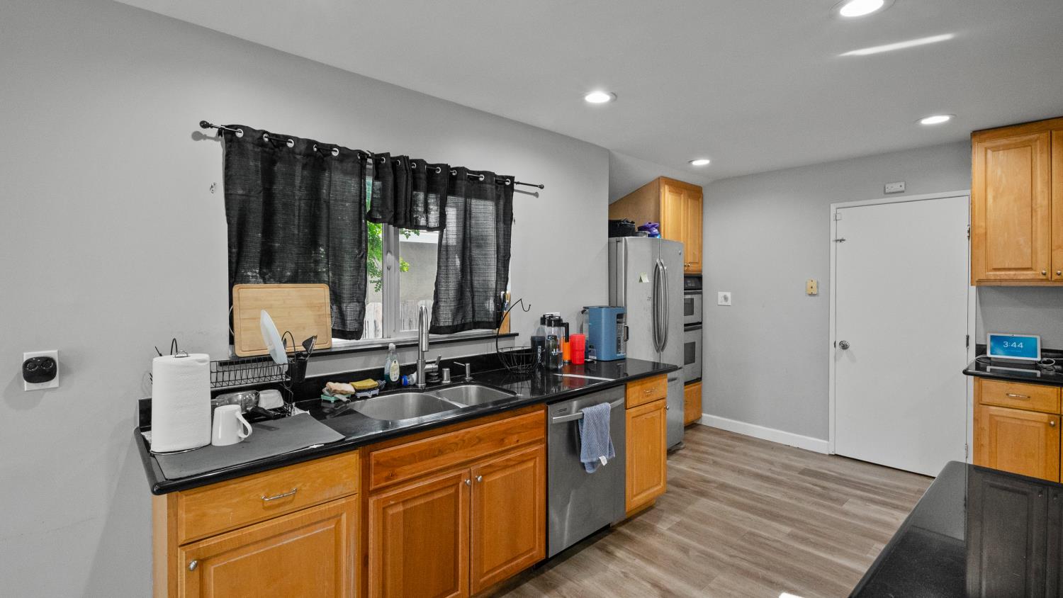 544 Lode Street Manteca, CA 95336 - Photo 15 of 54