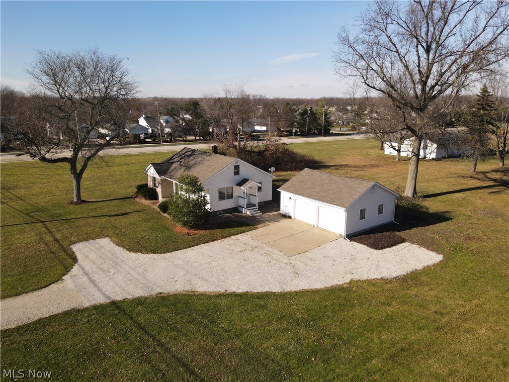 3375 Grafton Road Brunswick, OH 44212 - Photo 4 of 28