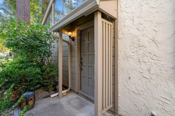 $1,298,000 | 19626 Vineyard Lane, Saratoga, CA 95070