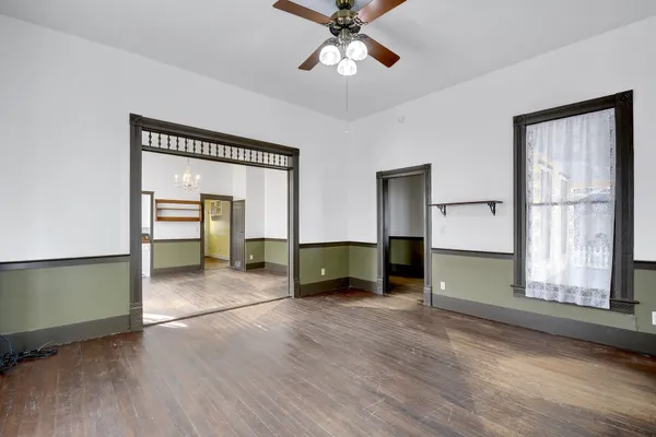 $2,020 | 304 Olive Street, Smithville, TX 78957