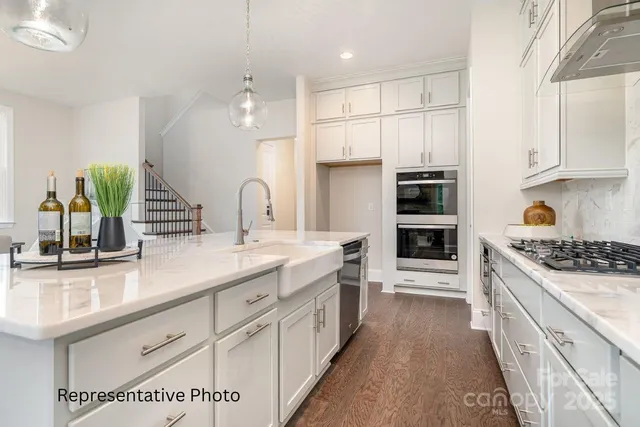 $1,125,000 | 20396 Queens Street, Cornelius, NC 28031