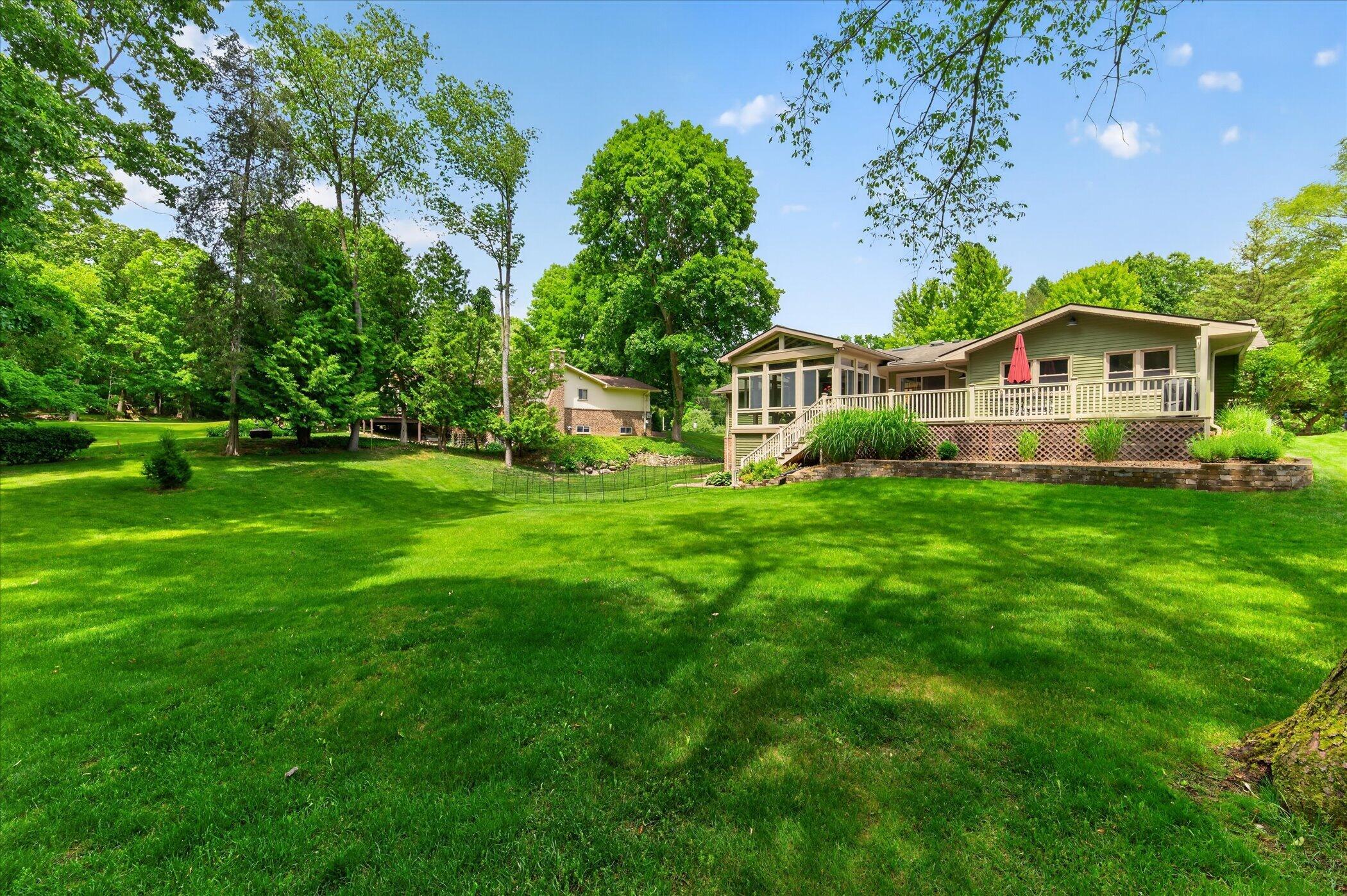 2801 North Tipsico Lake Road Hartland, MI 48353 - Photo 56 of 77 56-2801-N-Tipsico-Lake-Rd-WindowStill