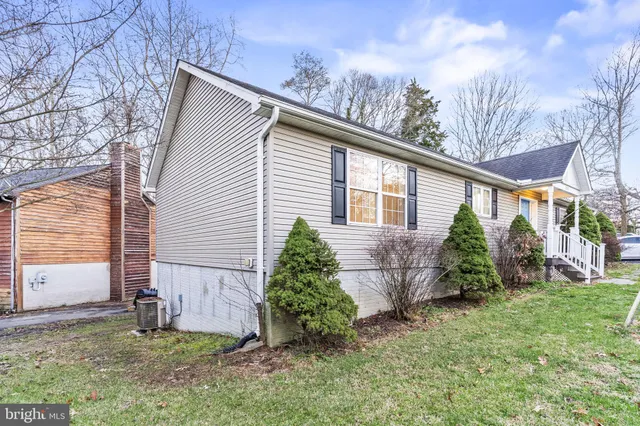 $2,650 | 11252 Sitting Bull Trail, Lusby, MD 20657