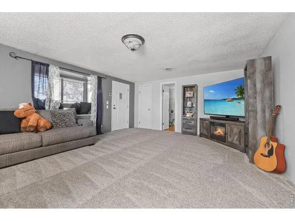 $329,000 | 16932 County Road 28, Brush, CO 80723