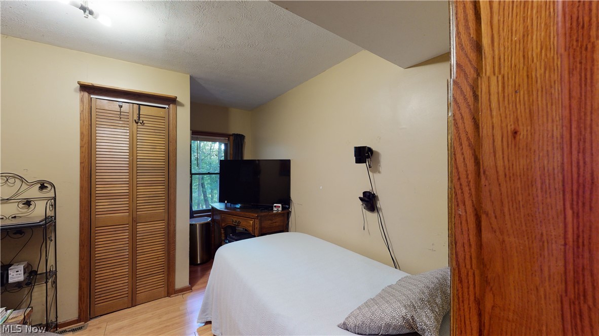 685 Horseneck Road Waverly, WV 26184 - Photo 19 of 32 1ST FLOOR 2ND BEDROOM
