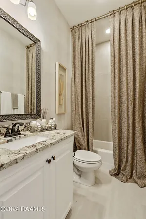 $442,920 | 105 High Point, Youngsville, LA 70592