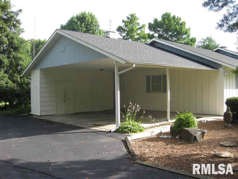 154 South New Thompson Lake Road Carbondale, IL 62901 - Photo 5 of 20 Gallery Image 5