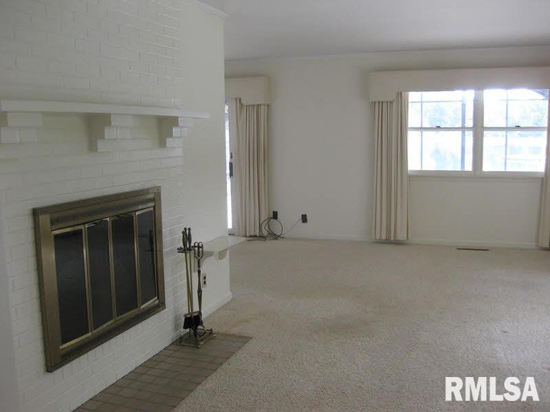 154 South New Thompson Lake Road Carbondale, IL 62901 - Photo 6 of 20 Gallery Image 6