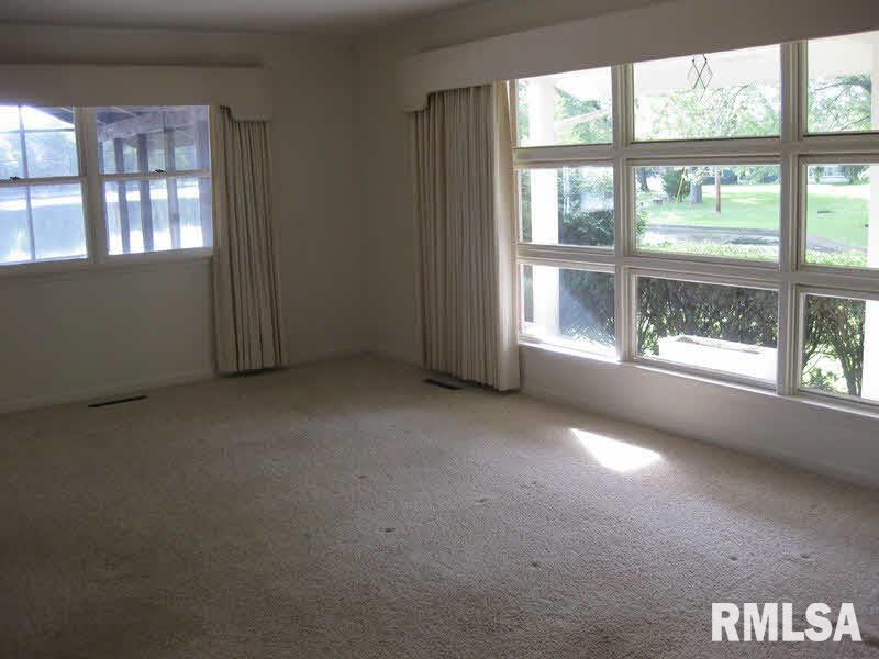 154 South New Thompson Lake Road Carbondale, IL 62901 - Photo 7 of 20 Gallery Image 7