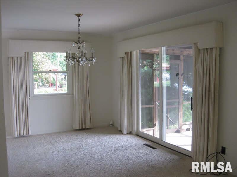 154 South New Thompson Lake Road Carbondale, IL 62901 - Photo 8 of 20 Gallery Image 8