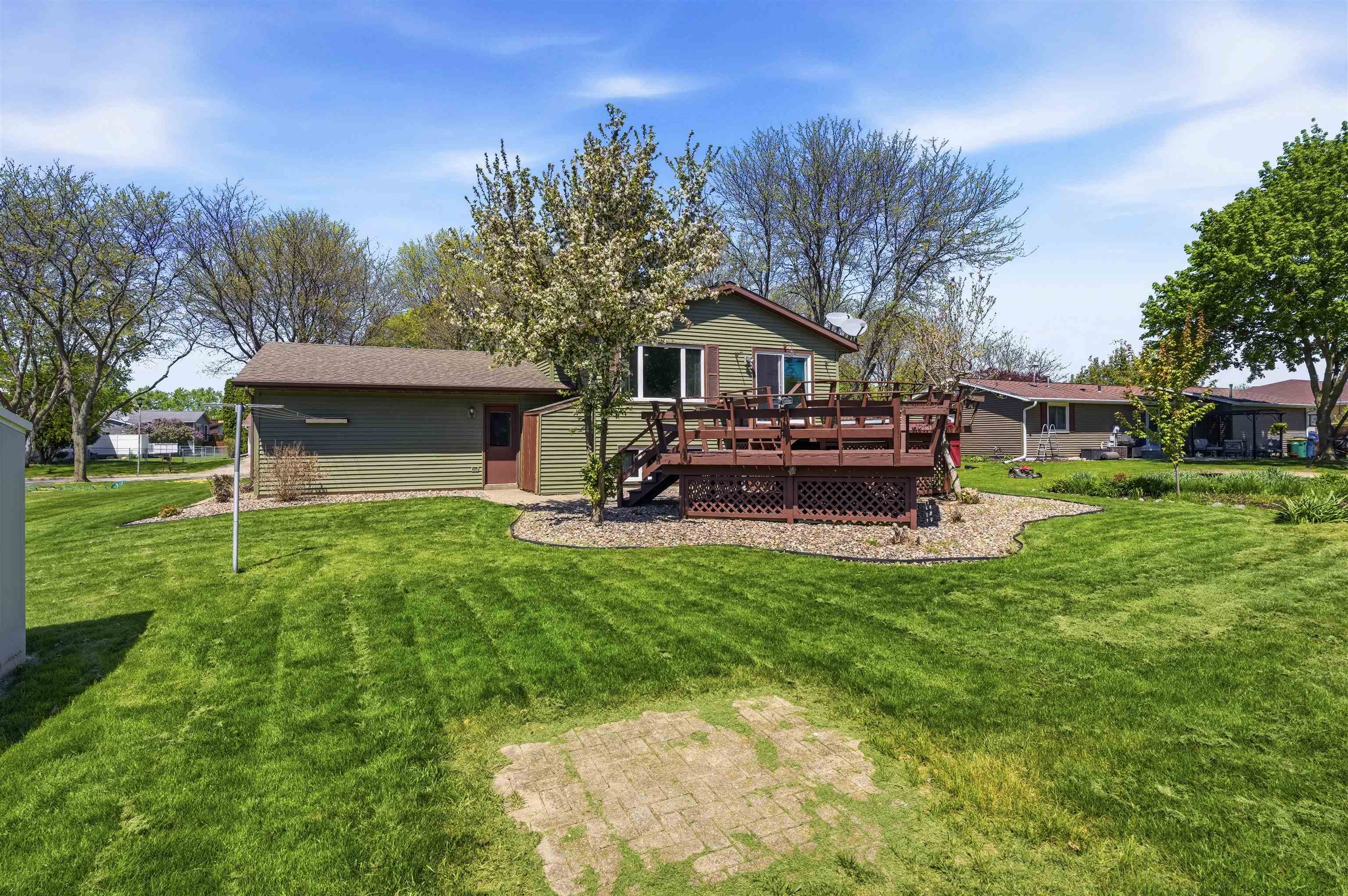 166 Martin Fond du Lac, WI 54935 - Photo 27 of 32