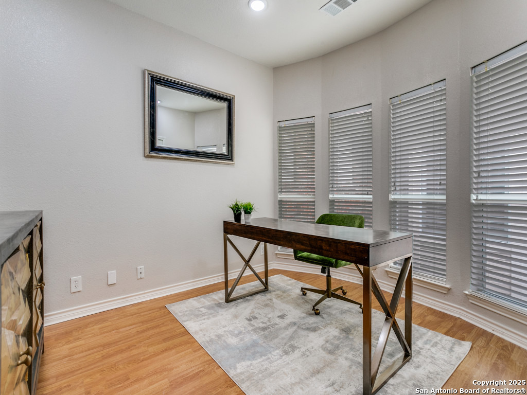 147 Elizabeth Road Alamo Heights, TX 78209 - Photo 14 of 25 a view of a workspace with furniture