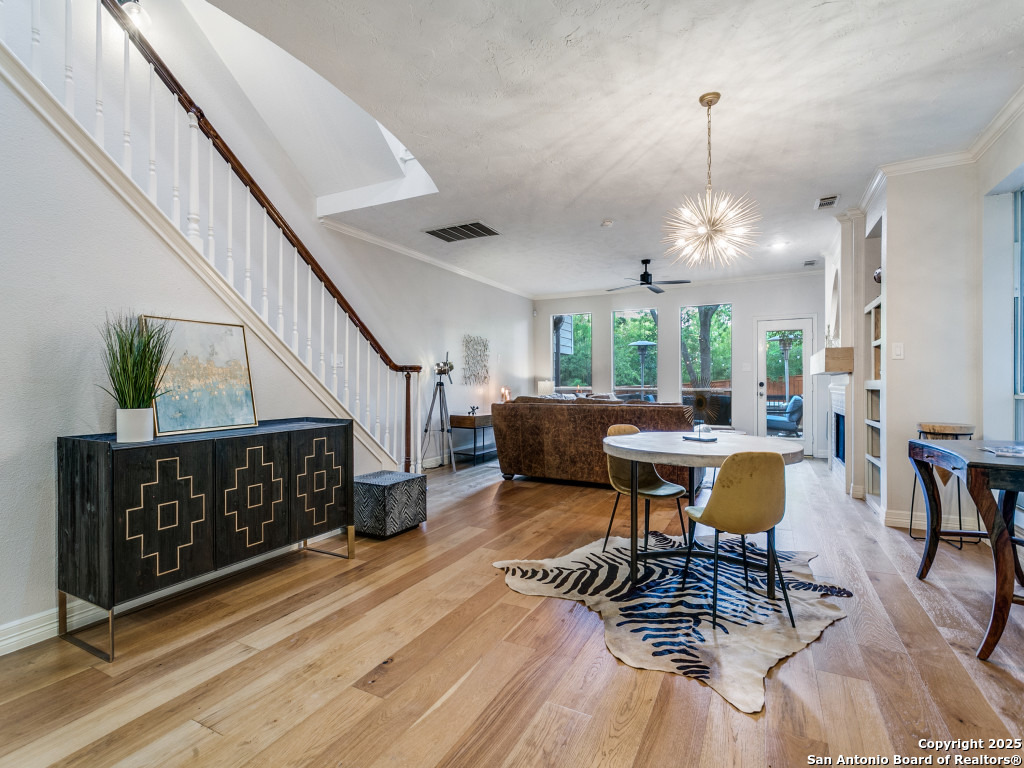 147 Elizabeth Road Alamo Heights, TX 78209 - Photo 5 of 25 a outdoor space view with a sitting space
