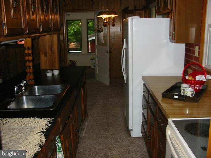 322 Venus Branch Road Front Royal, VA 22630 - Photo 12 of 28 Kitchen #3