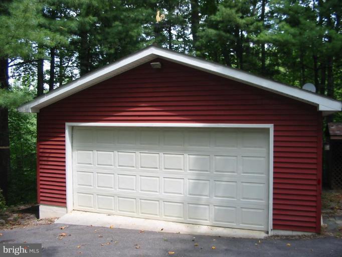 322 Venus Branch Road Front Royal, VA 22630 - Photo 20 of 28 Garage 1