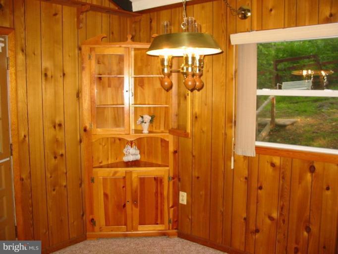 322 Venus Branch Road Front Royal, VA 22630 - Photo 8 of 28 Dining Area
