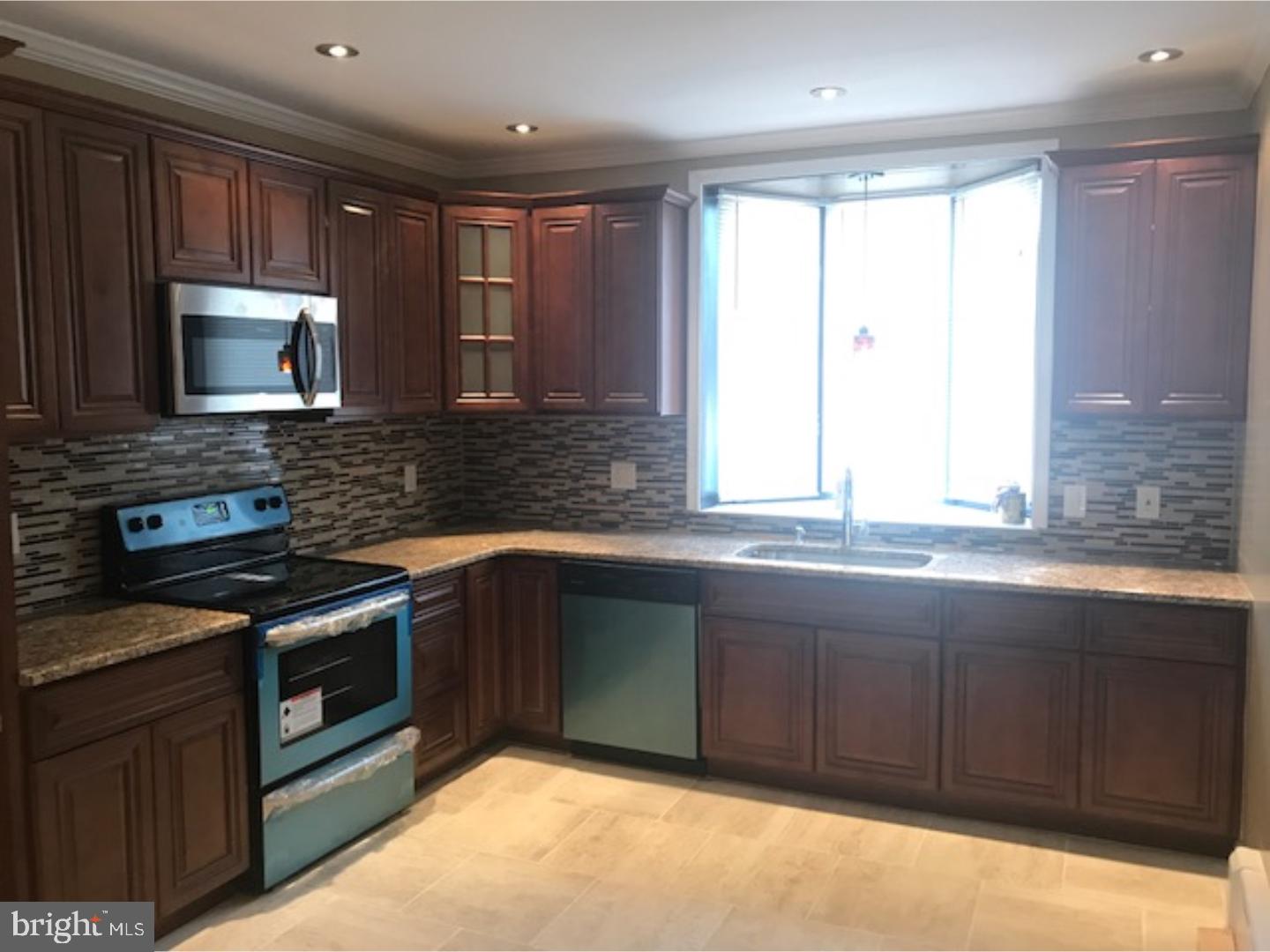 5436 Rutland Street Philadelphia, PA 19124 - Photo 9 of 21 Gallery Image 9