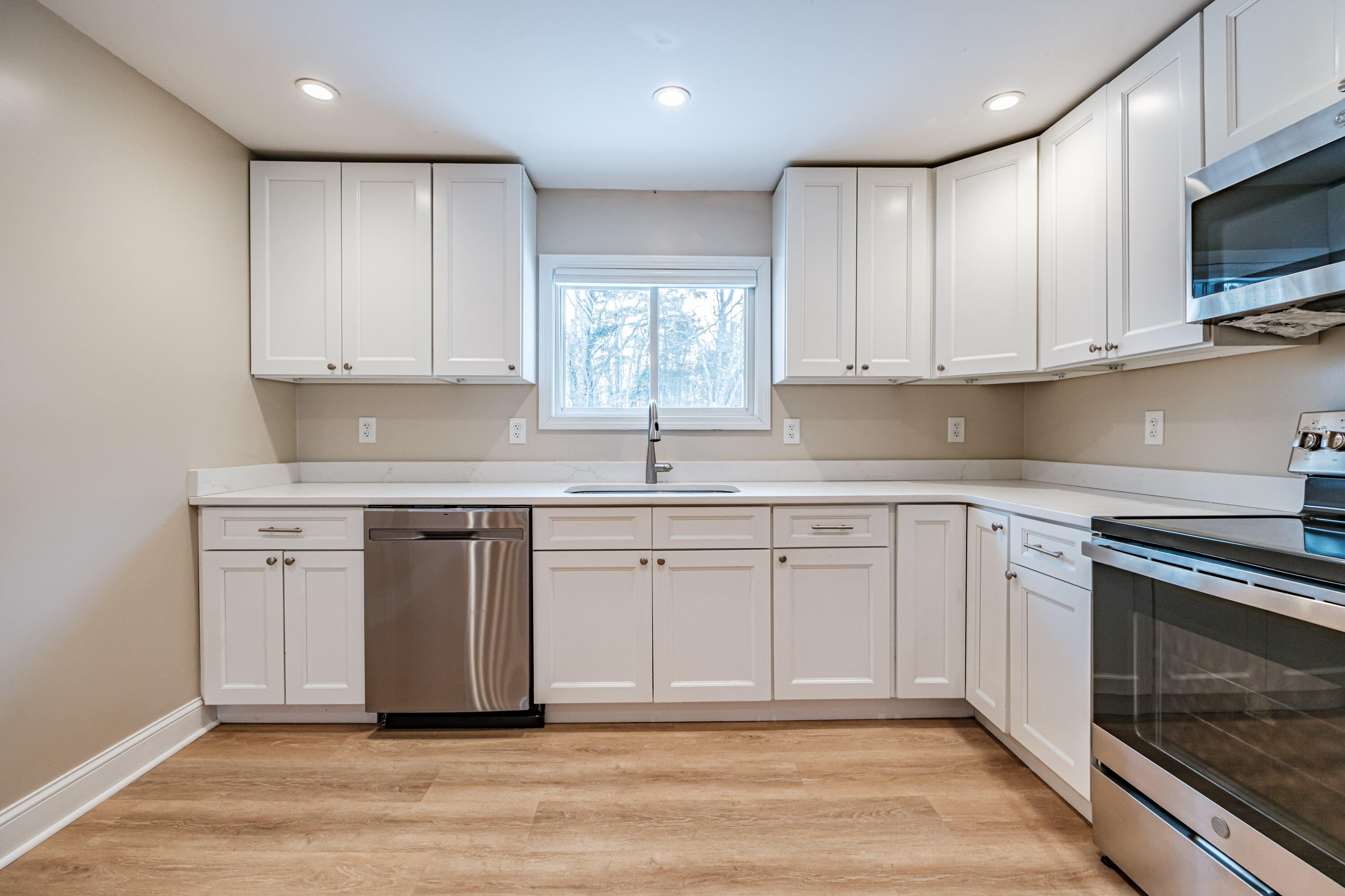 874 Sanford Road Wells, ME 04090 - Photo 10 of 38 20260128gp-61019
