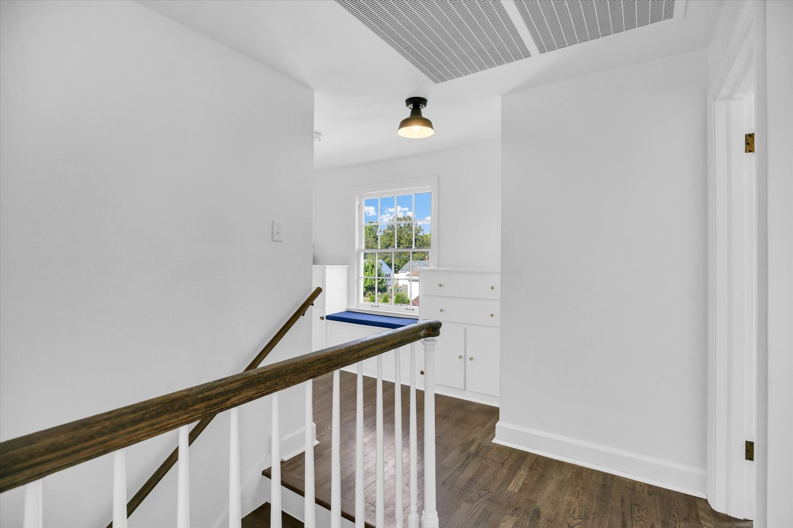 1212 West Healey Street Champaign, IL 61821 - Photo 37 of 63 a view of entryway with wooden floor