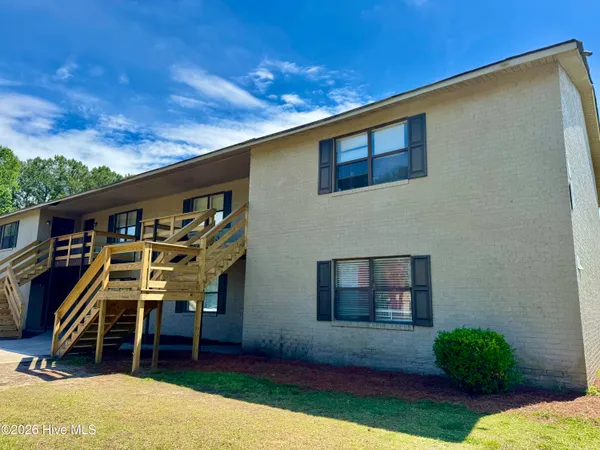 $799 | 3209 Summer Place, Unit 5, Greenville, NC 27834