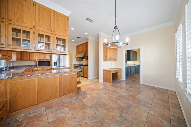 $999,777 | 316 Hcr 3123 Street West, Hillsboro, TX 76645