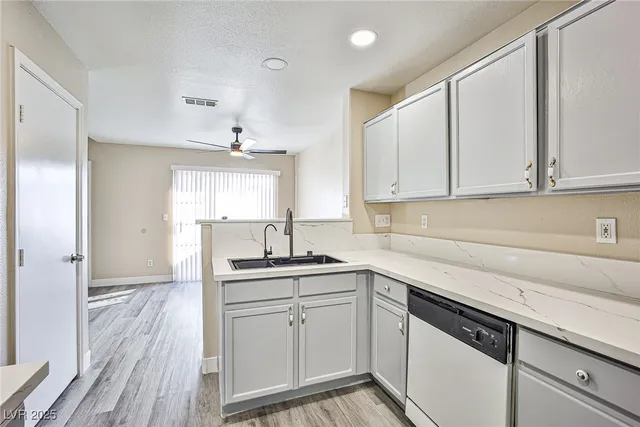 $1,750 | 3966 Starfield Lane, Las Vegas, NV 89147