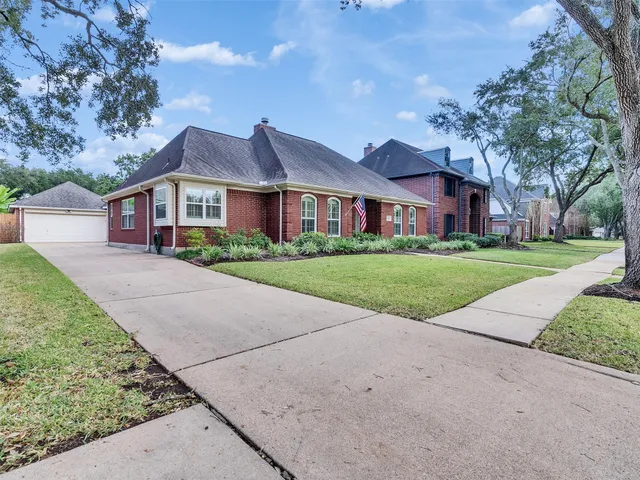 $415,000 | 1815 High Gate Court, Sugar Land, TX 77478