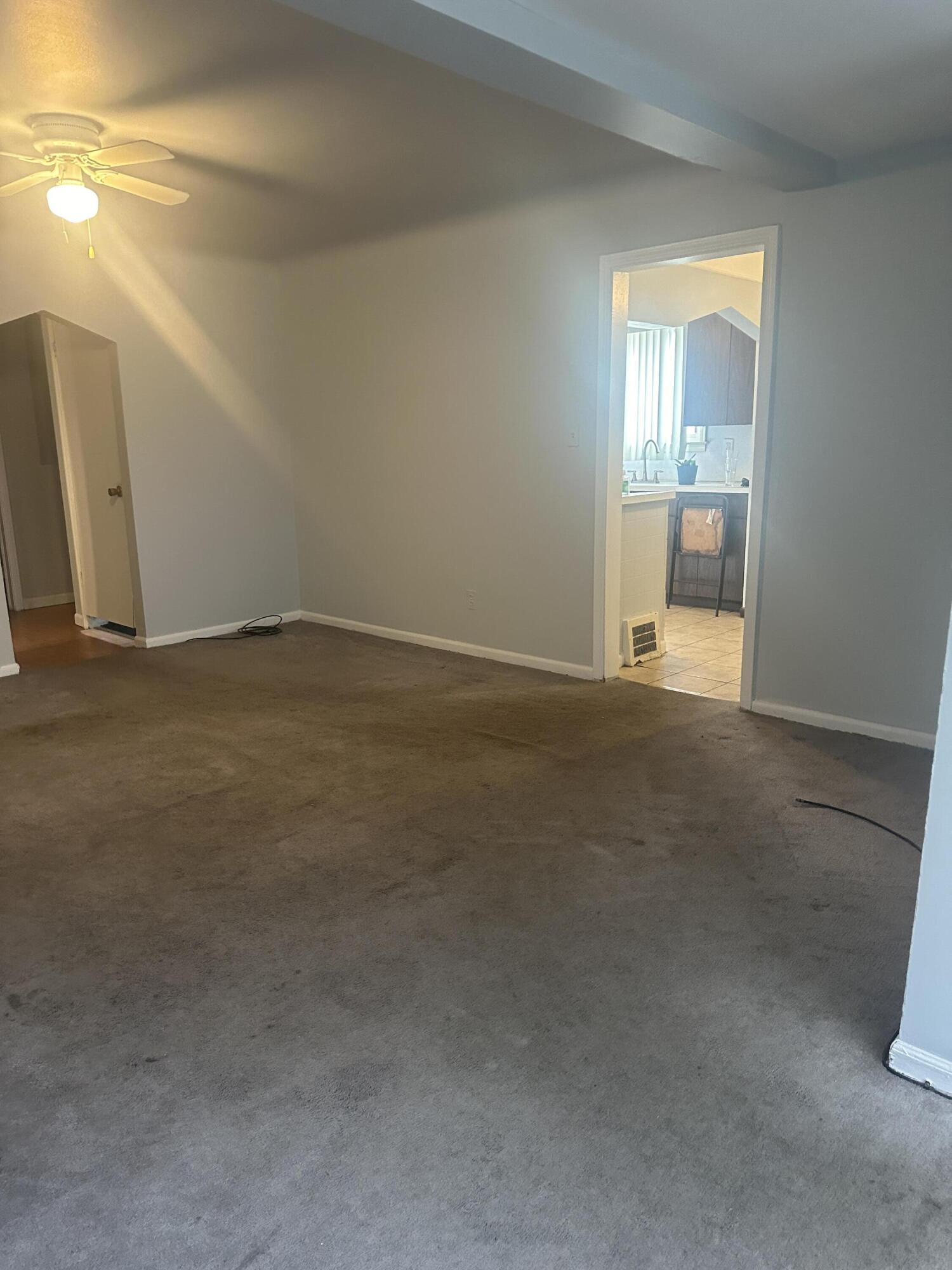 8498 Trinity Street Detroit, MI 48228 - Photo 5 of 13 IMG_3494