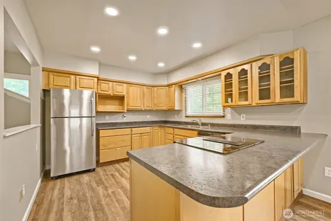 $574,950 | 19401 8th Avenue South, Des Moines, WA 98148