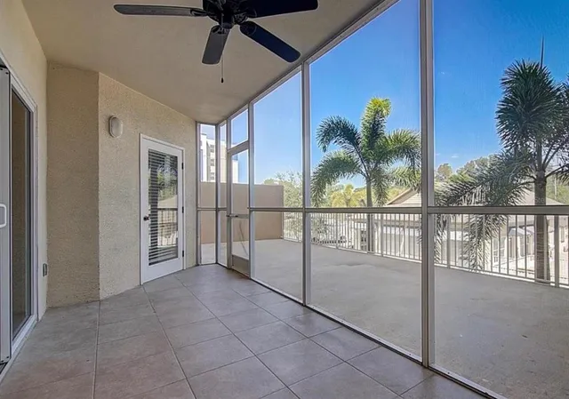 $2,500 | 960 Starkey Road, Unit 5102, Largo, FL 33771