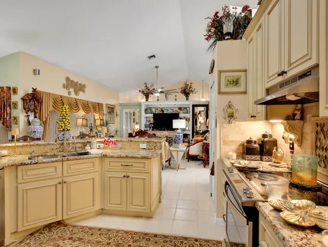 $860,000 | 15049 85th Road North, The Acreage, FL 33470