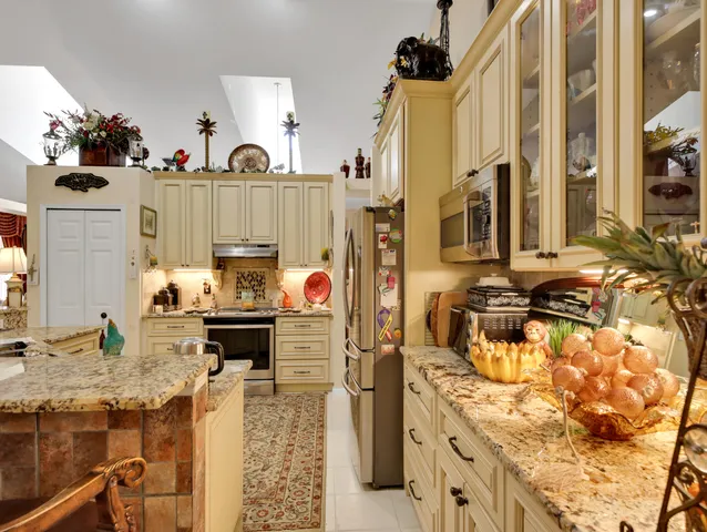 $860,000 | 15049 85th Road North, The Acreage, FL 33470