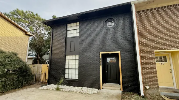 $239,000 | 137 Valencia Drive, Fort Walton Beach, FL 32547