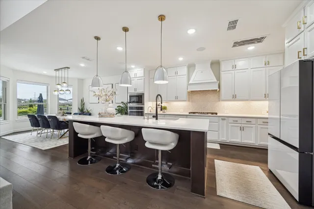 $1,225,000 | 4727 Llano Loop, Sugar Land, TX 77479