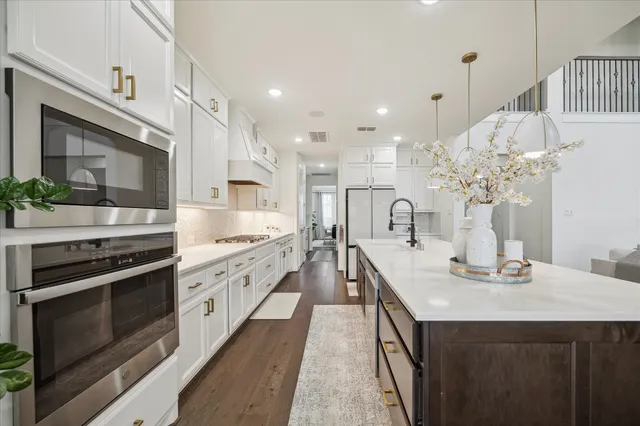 $1,225,000 | 4727 Llano Loop, Sugar Land, TX 77479