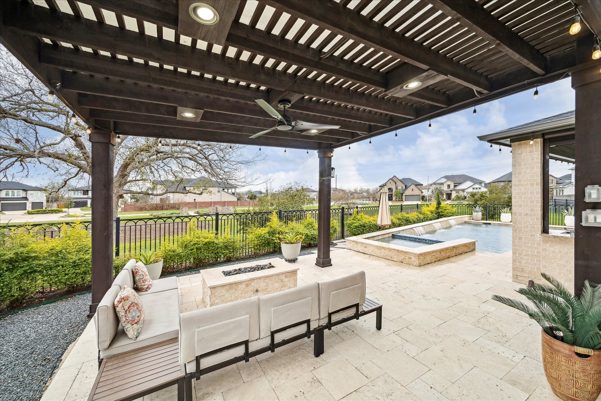 4727 Llano Loop Sugar Land, TX 77479 - Photo 36 of 37